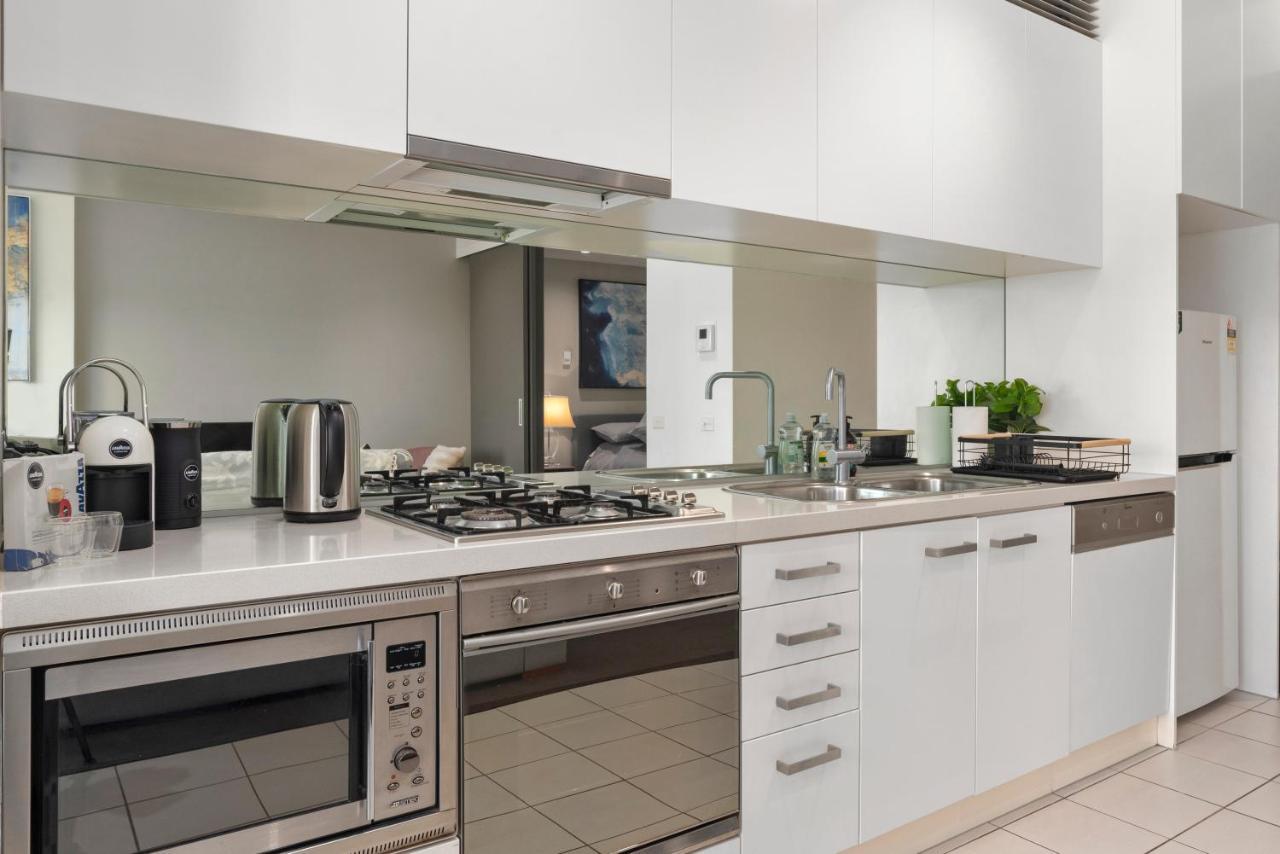 Sophisticated Designer Condo W River & City Views 墨尔本 外观 照片